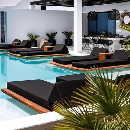 Dazzling Mykonos Lvellie 6 Bedrooms Unique Aegean Sea Views Private Infinity Pool Two Private Jacuzzis Psarou * Psarou (Mykonos)